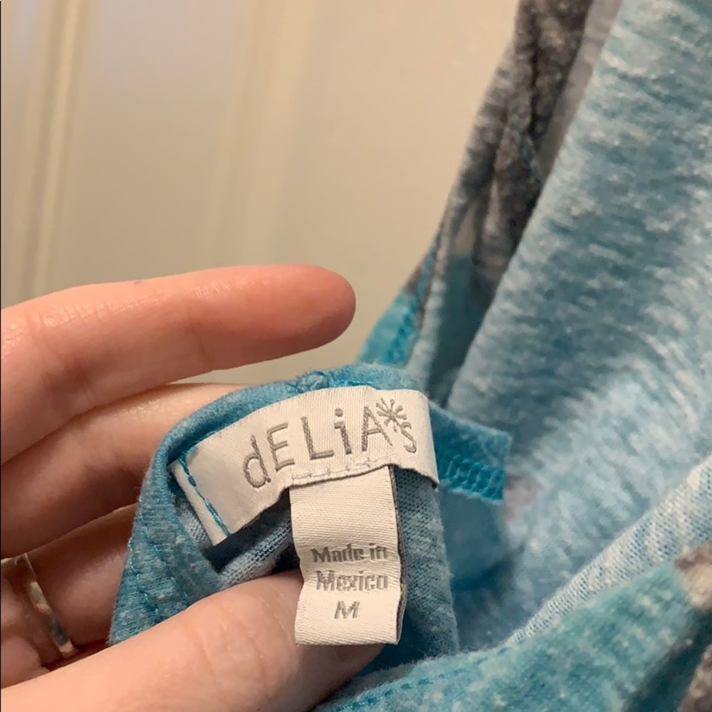 Geometric Pattern Tank - Picture 3 of 3